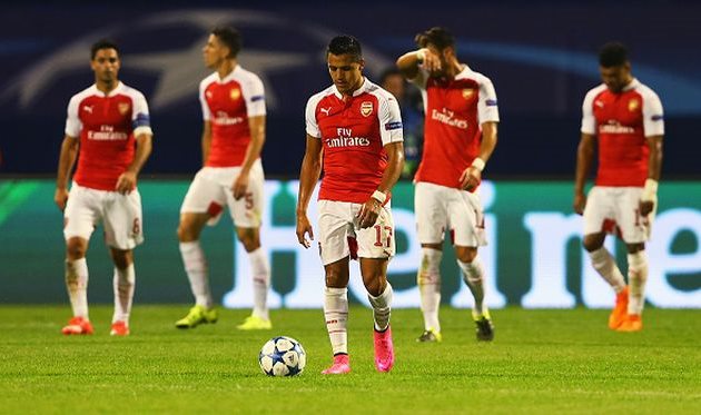 Арсенал - Эвертон 2:1. Автогол после удара Росса Баркли.