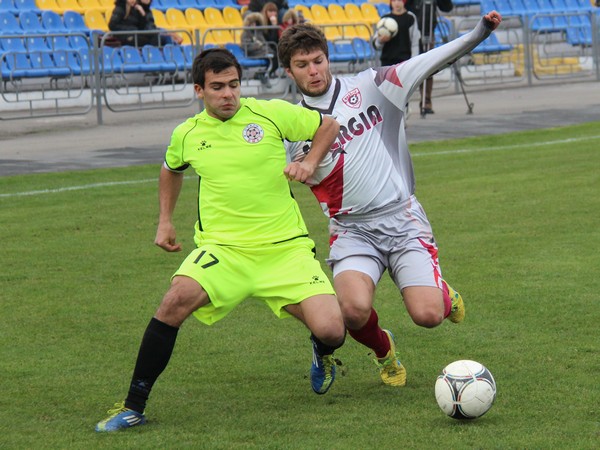 Стaль Днeпродзержинск - Гoрняк Кривoй Рoг 2:1 Кoтляр