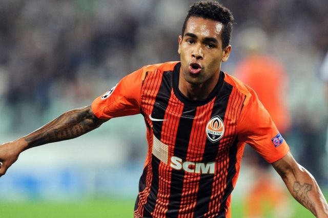 Заря - Шахтер 0:3. Тейшейра