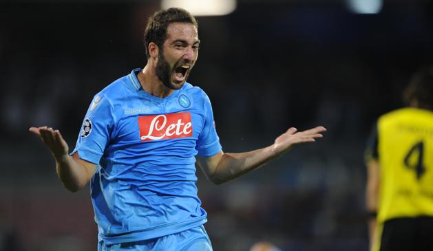 Наполи - Палермо 1:0 Игуаин